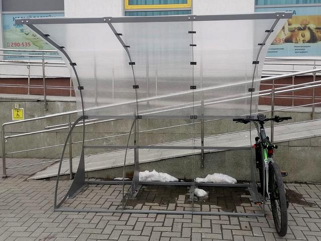 Парковка для колясок и велосипедов